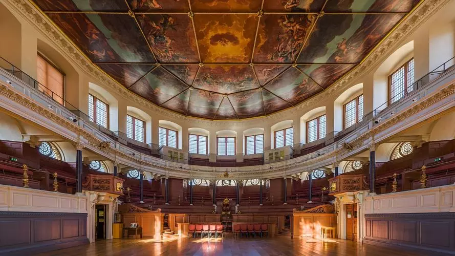1sheldonian theatre interior oxford uk  diliff